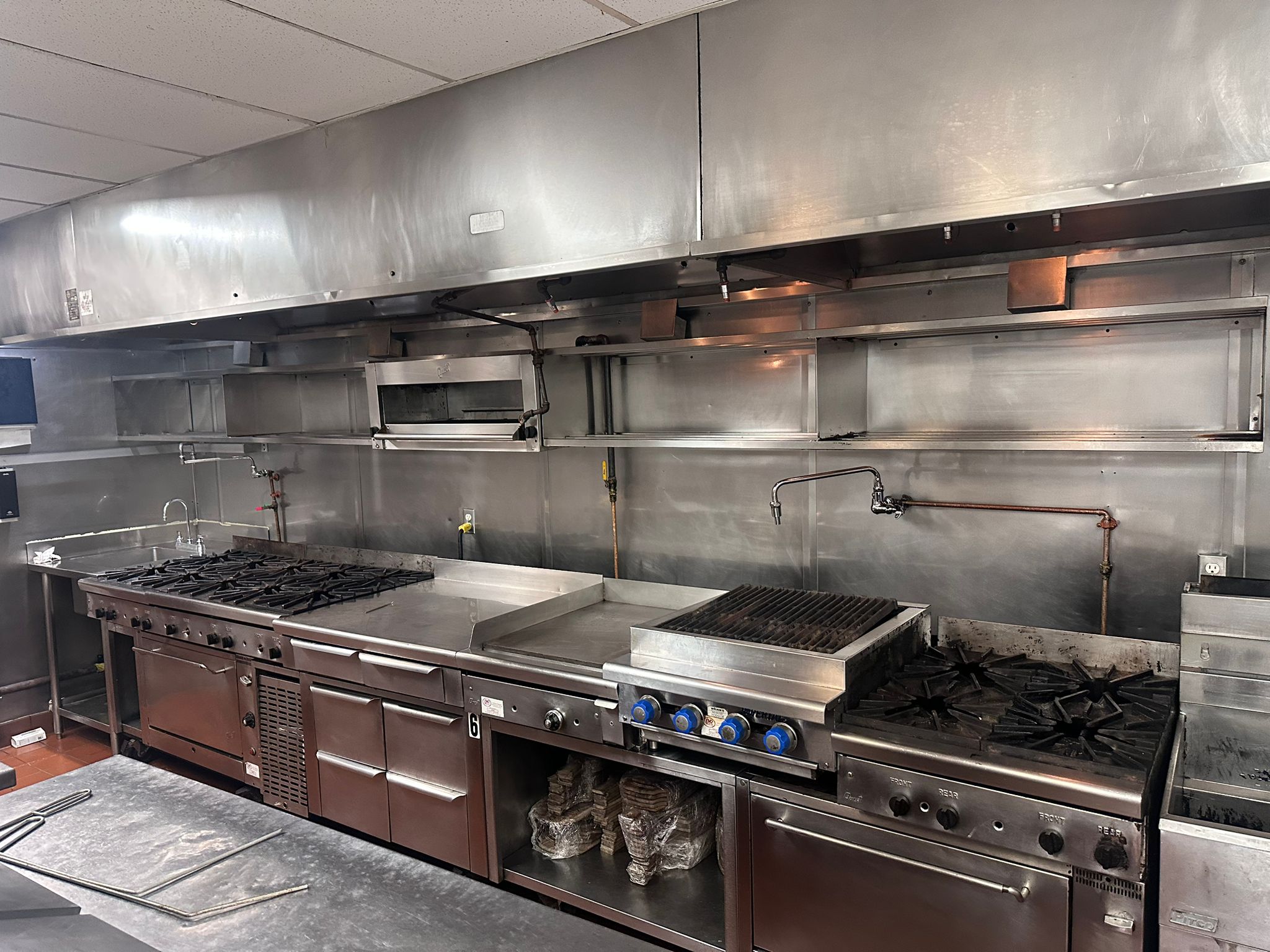 Commercial kitchen equipment cleaning — AA Cleaning Solutions